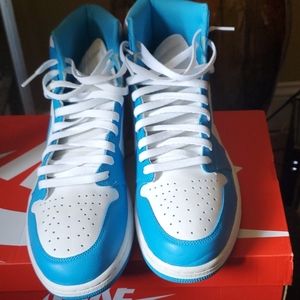 Jordan 1 unc